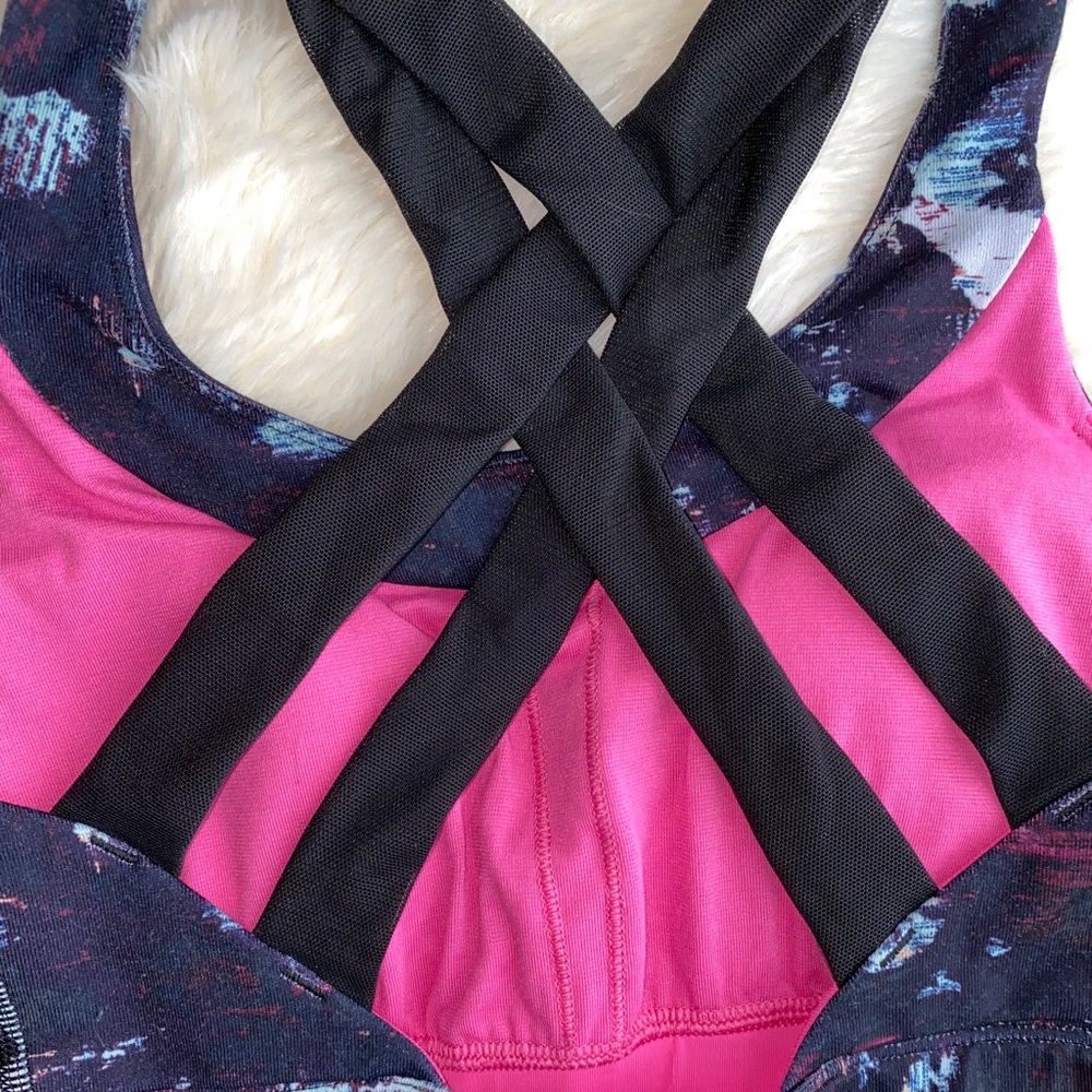 Lululemon Tank - Picture 4 of 7